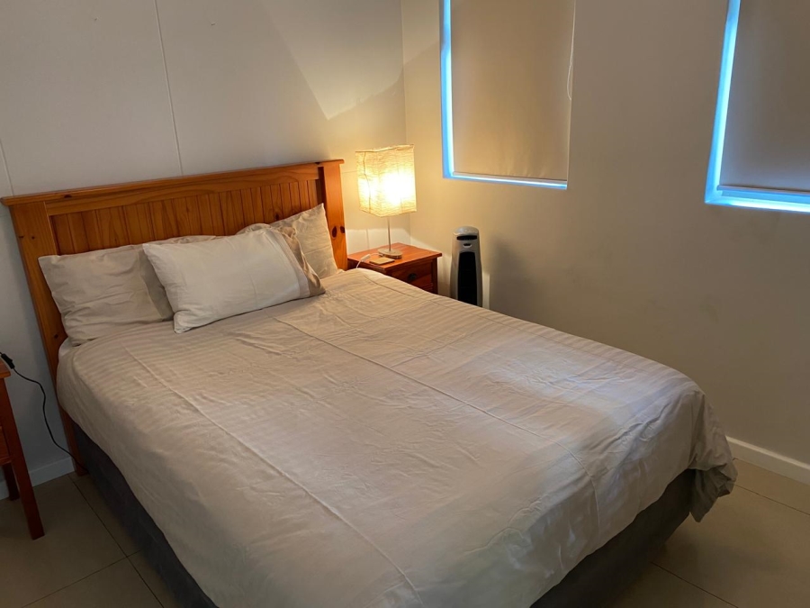 To Let 2 Bedroom Property for Rent in Sea Point Western Cape